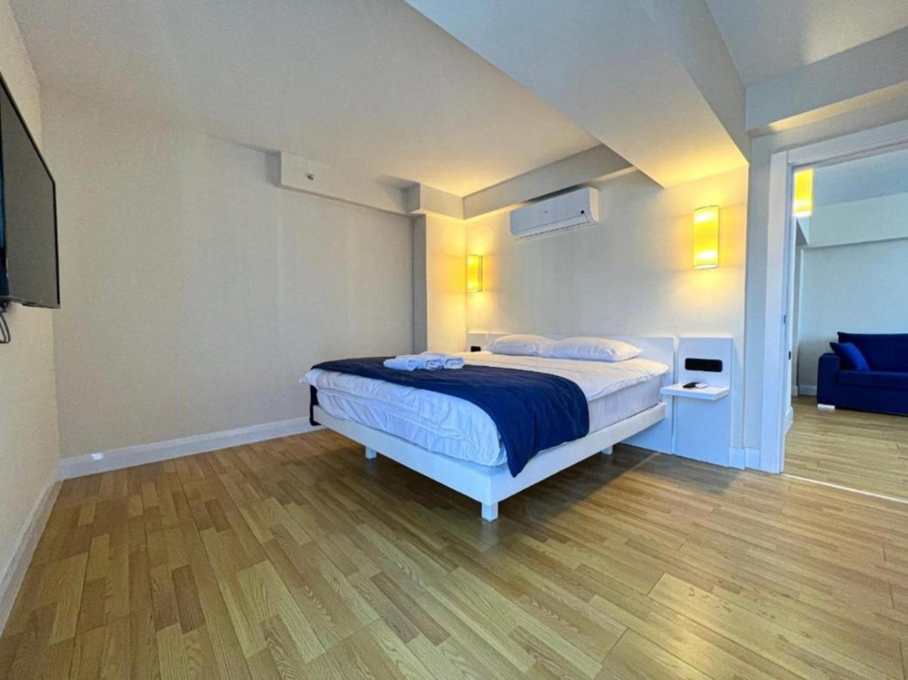 Orbi City Apartment With Sea View Batumi Exterior foto