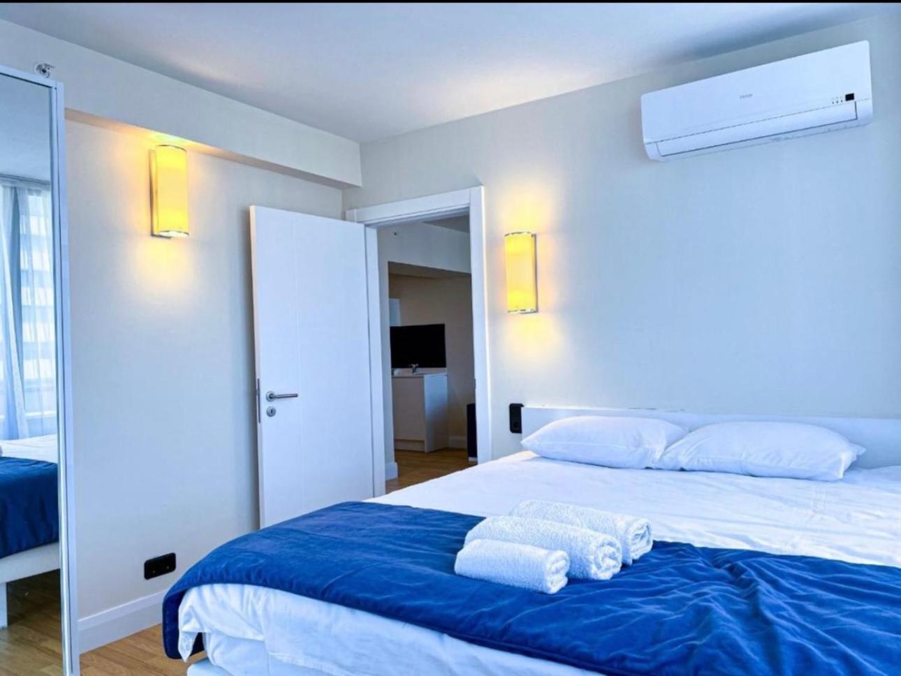 Orbi City Apartment With Sea View Batumi Exterior foto