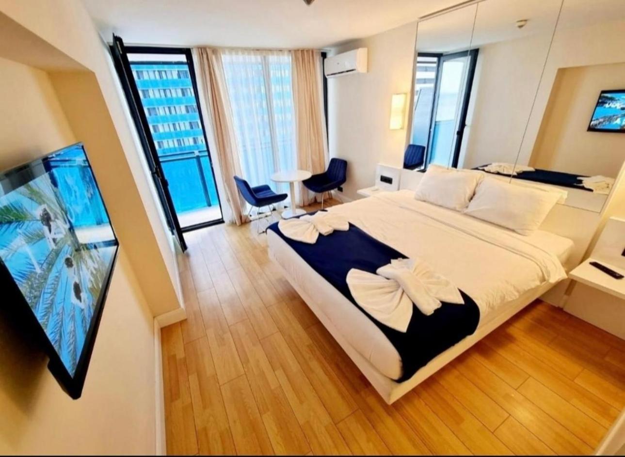 Orbi City Apartment With Sea View Batumi Exterior foto