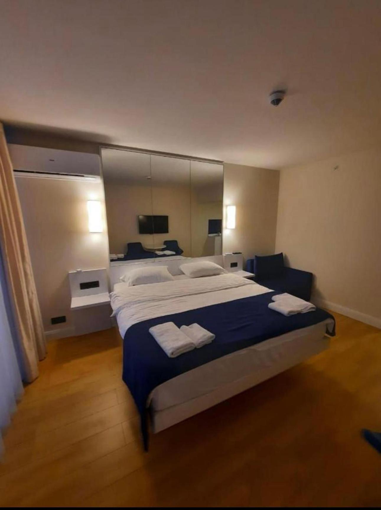 Orbi City Apartment With Sea View Batumi Exterior foto